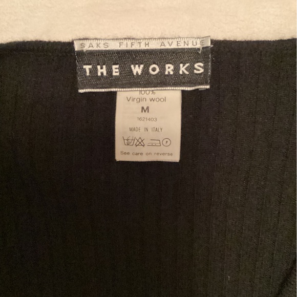 Saks Fifth Avenue The Works Black Virgin Wool Crossover Sweater Size Medium - Picture 6 of 7